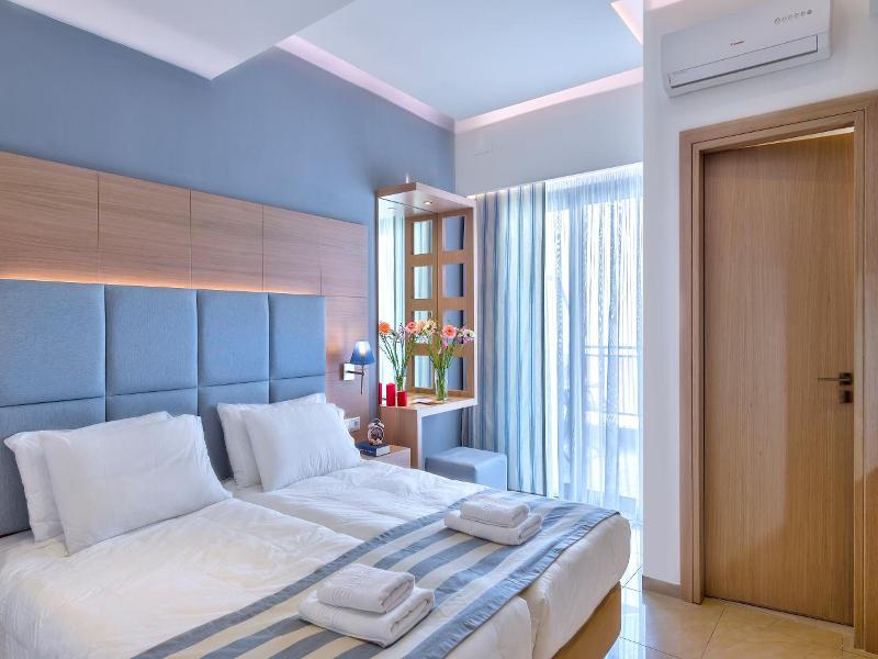 Leonidas Hotel & Apartments image
