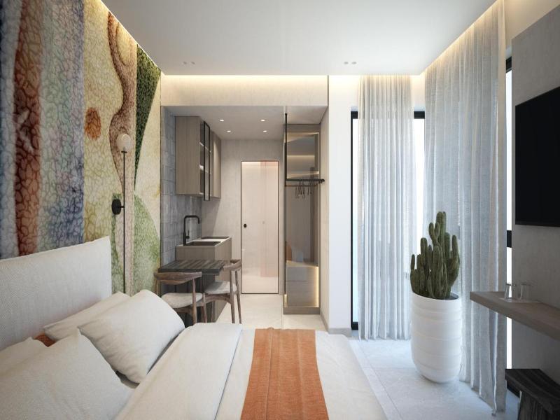 Leonidas Hotel & Apartments image