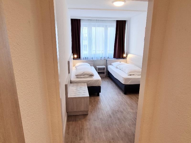 Adler Hotel Frankfurt image