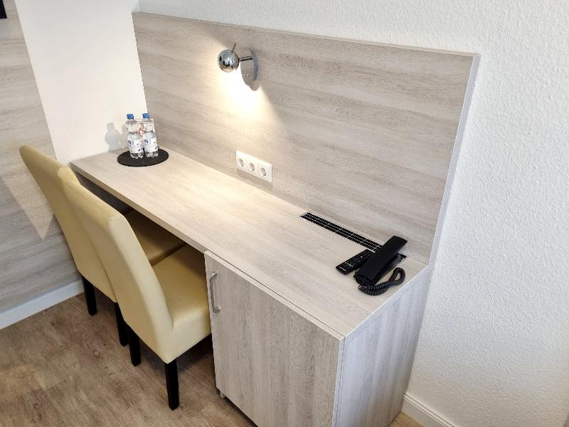 Adler Hotel Frankfurt image