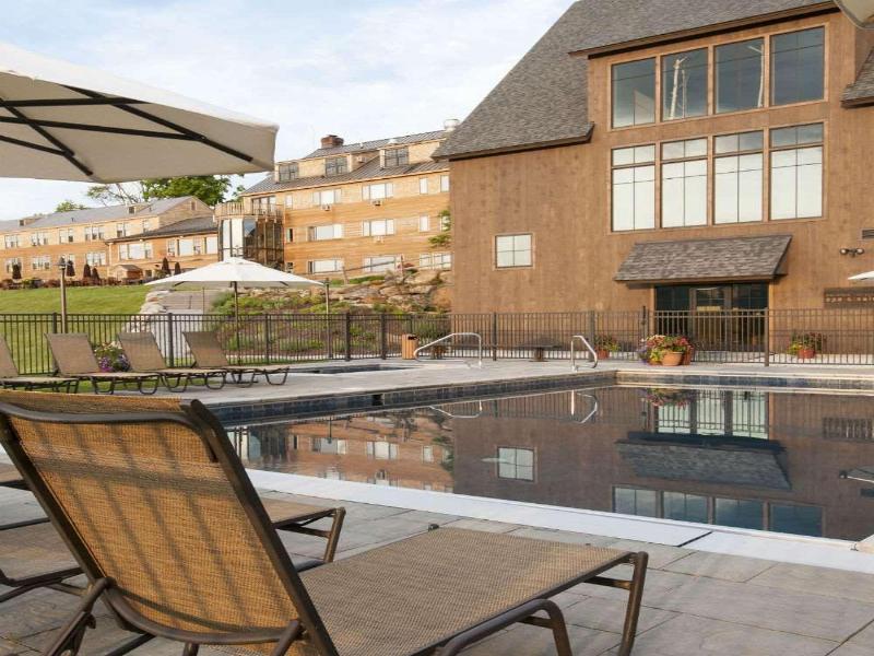 The Mountain Top Inn & Resort image