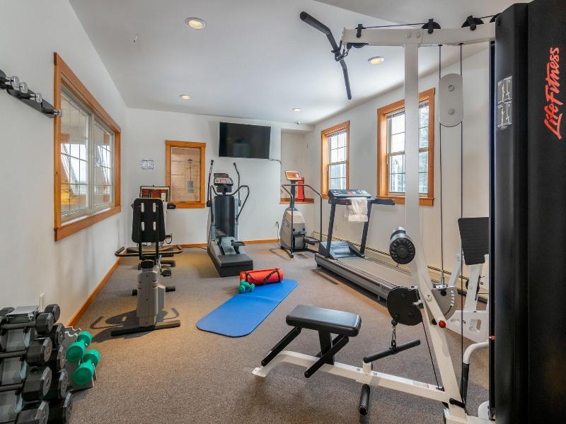 Grey Fox Inn & Resort image