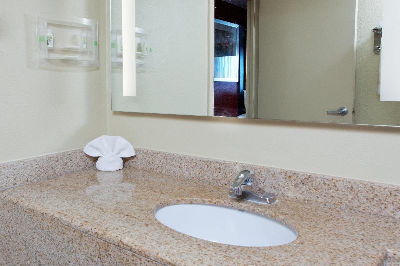 Holiday Inn Downtown Shreveport photo 12