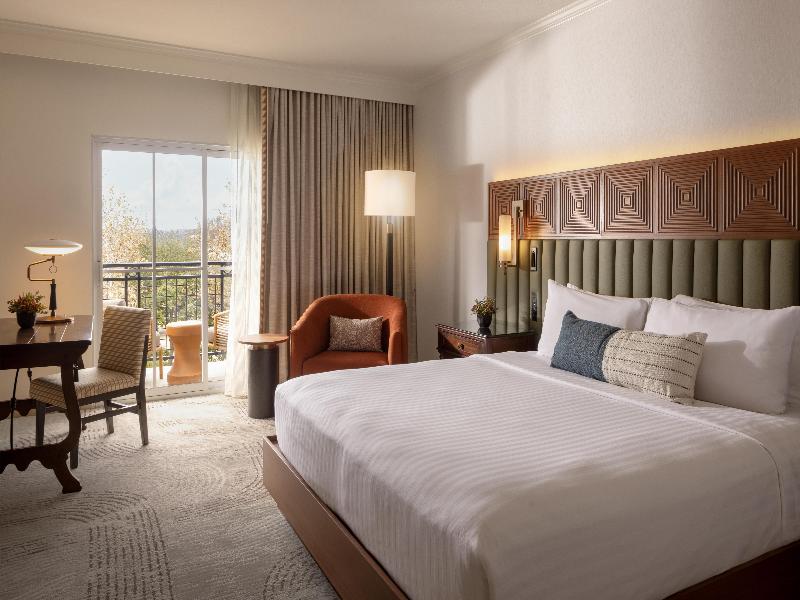 Signia by Hilton La Cantera Resort & Spa image