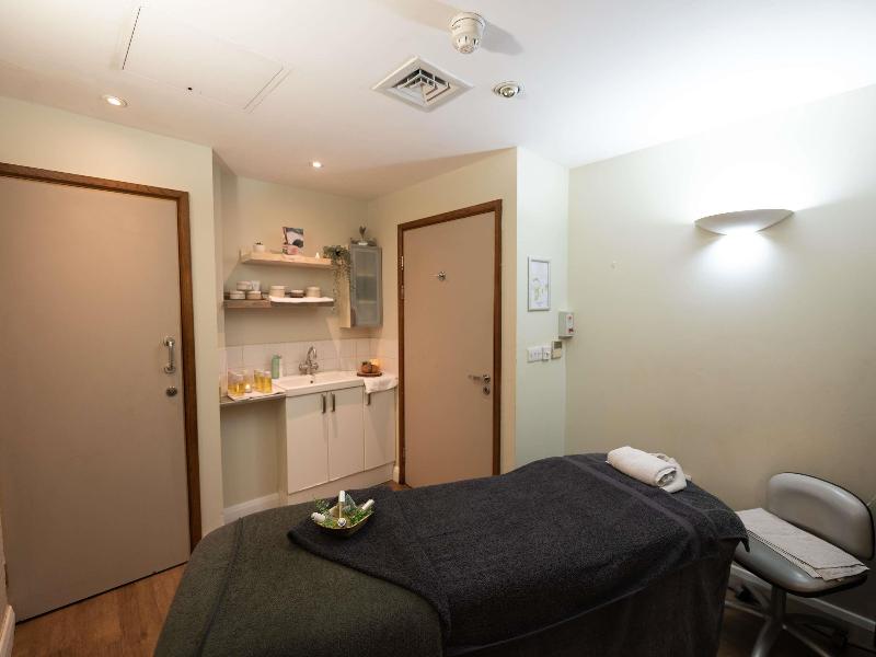 Mercure Barnsley Tankersley Manor image