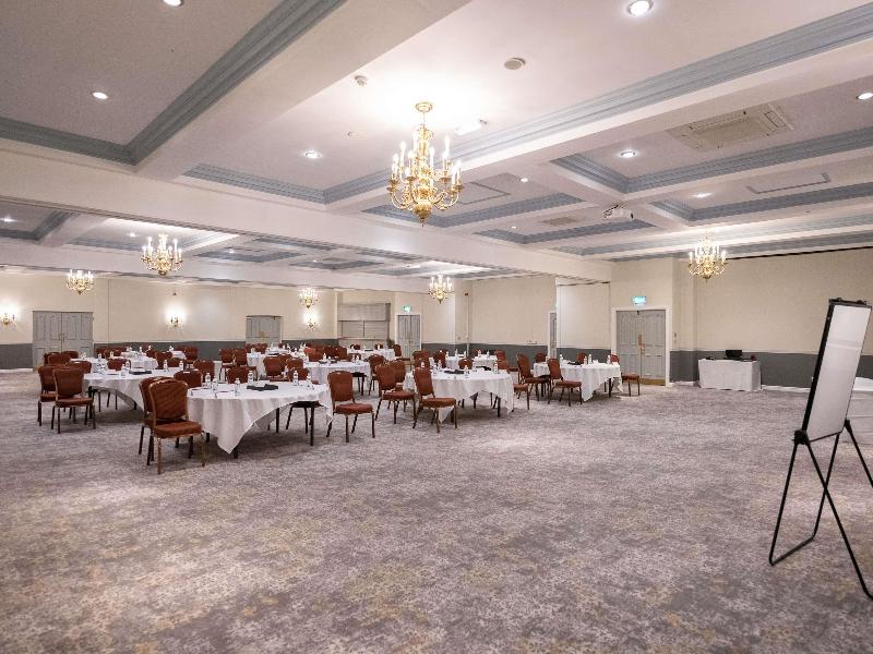 Mercure Barnsley Tankersley Manor image