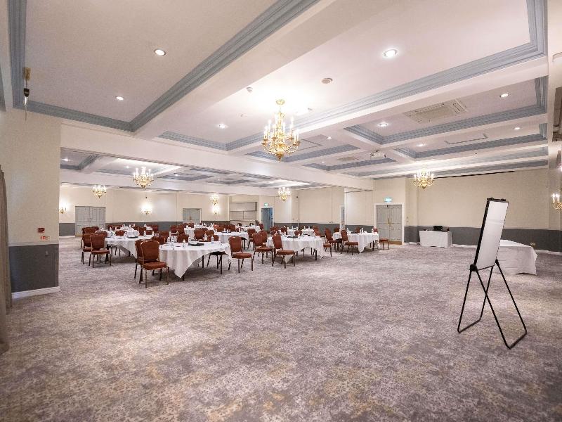 Mercure Barnsley Tankersley Manor image