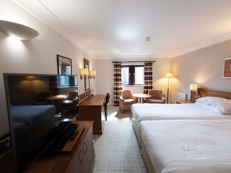 Mercure Barnsley Tankersley Manor image