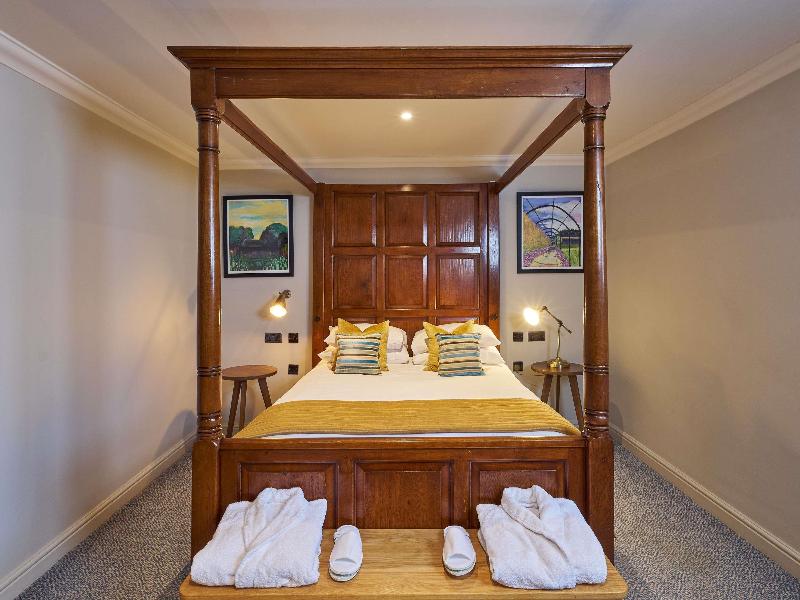 Mercure Barnsley Tankersley Manor image