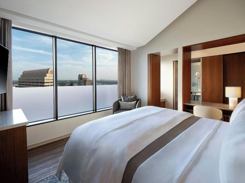 Westin Galleria Dallas image