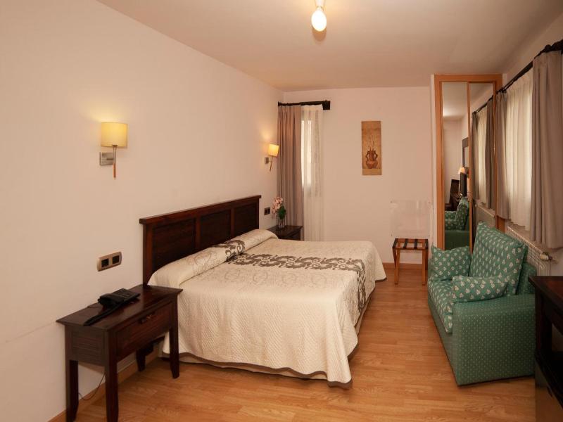 Hotel Rural Casa de Campo image