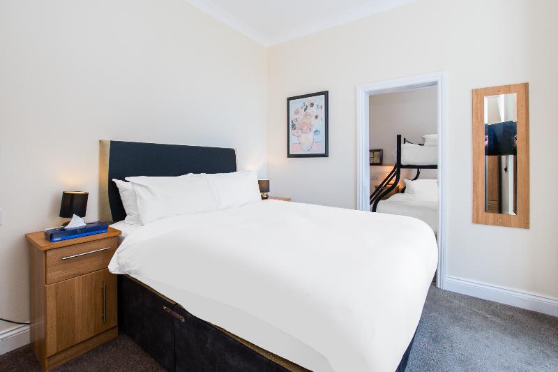 Belvilla Russel Court Hotel Bournemouth Central image