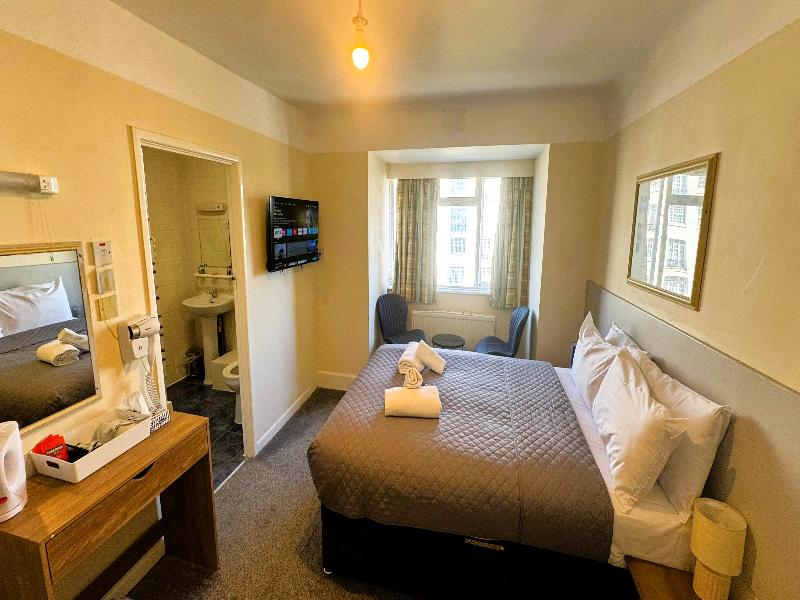 Russel Court Hotel Bournemouth Central image