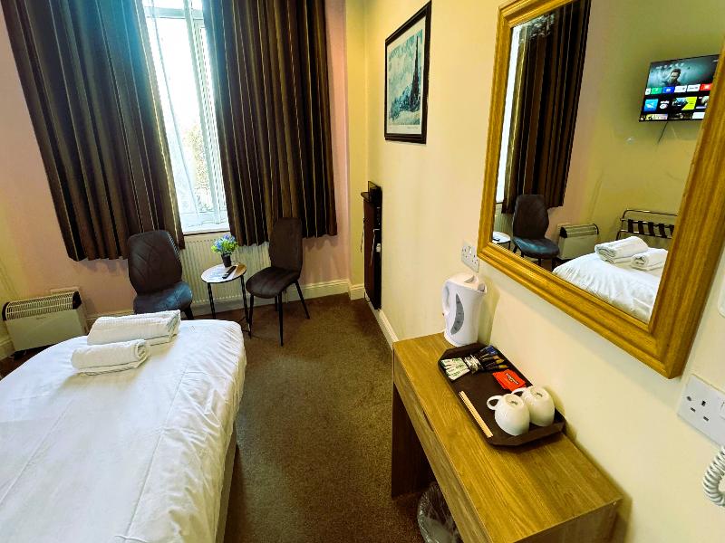 Russel Court Hotel Bournemouth Central image