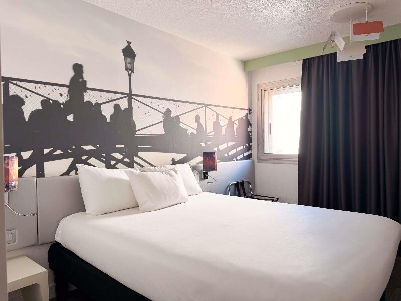 ibis Styles Paris Tolbiac Bibliothèque image