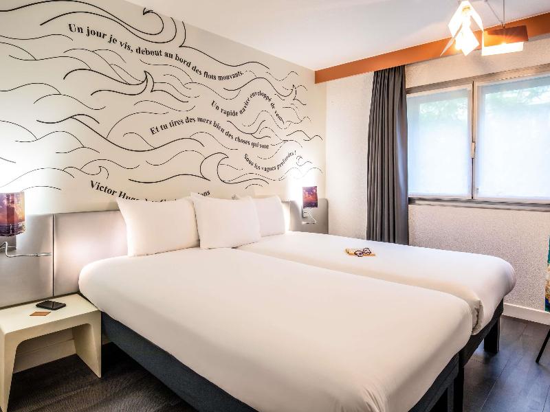 ibis Styles Paris Tolbiac Bibliothèque image
