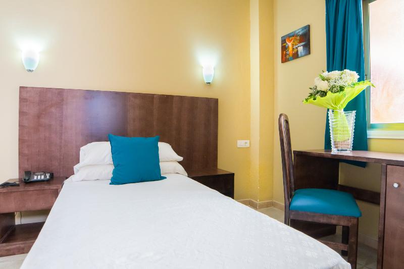 Hotel Aeropuerto Sur image