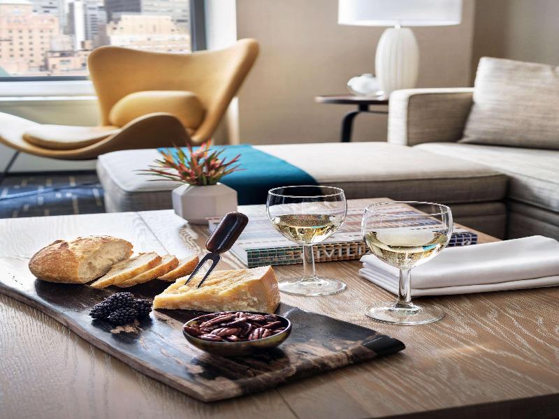 The Shelburne Sonesta New York image