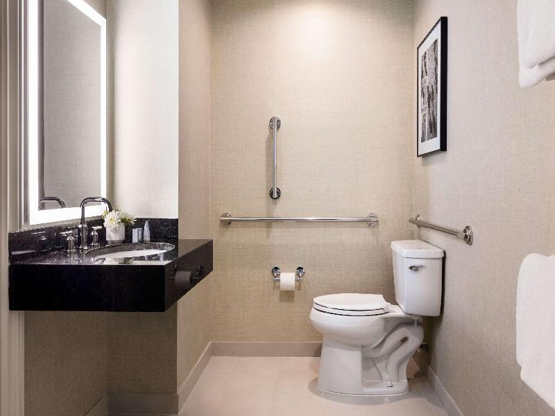 The Shelburne Sonesta New York image