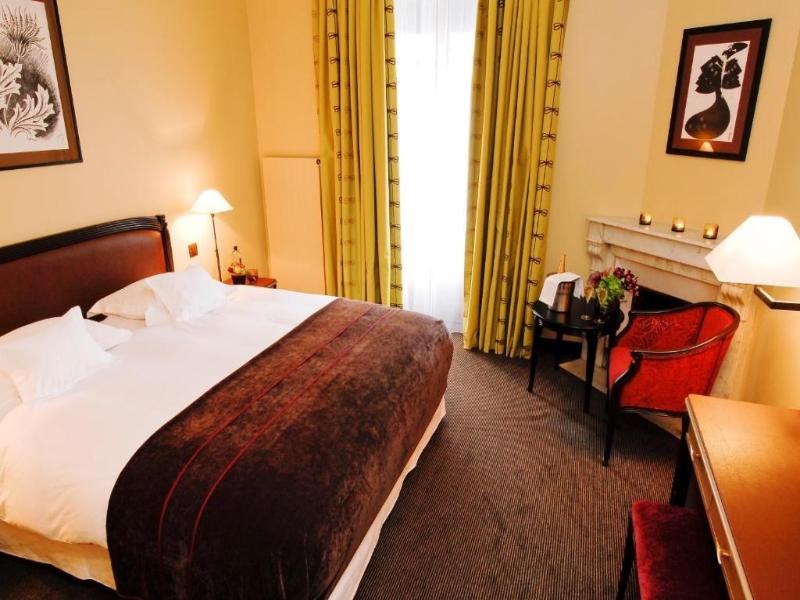 room detail thumbnail 0