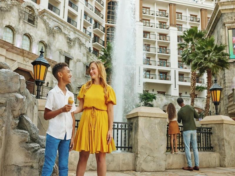 Gaylord Texan Resort & Convention Center image