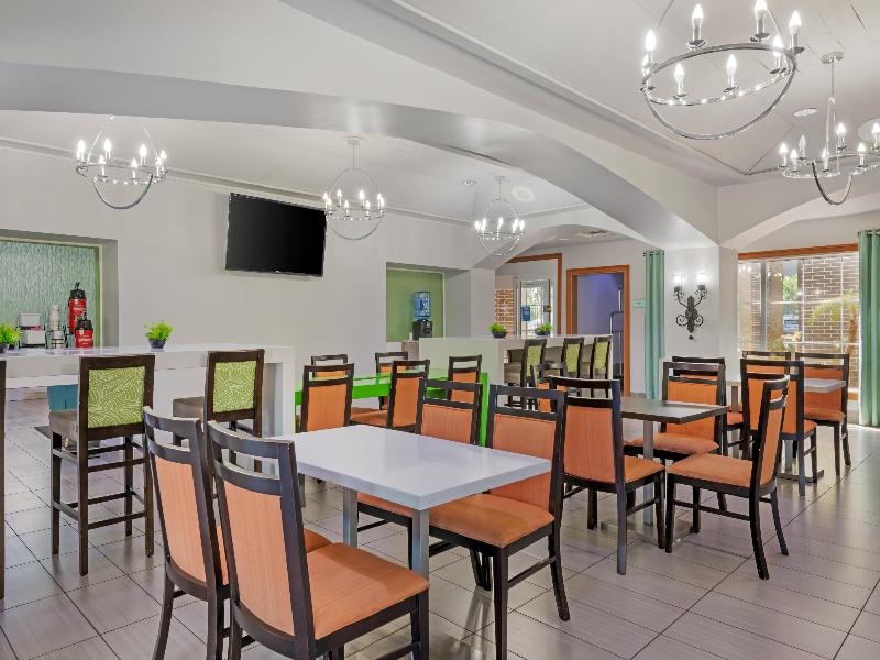 BW Plus Orlando Lake Buena Vista South Inn &Suites image