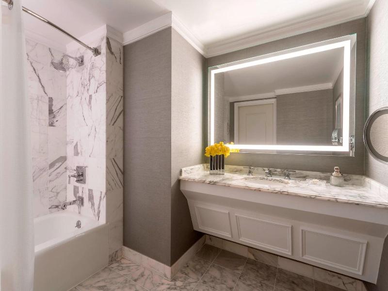The Ritz-Carlton, Marina del Rey image