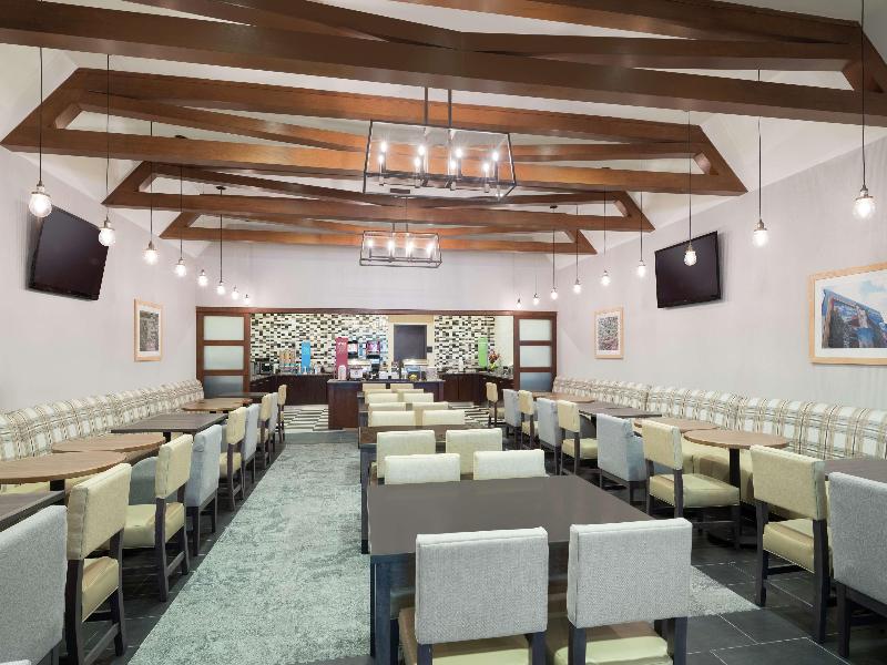 Hampton Inn Philadelphia Center City-Convention Ce image