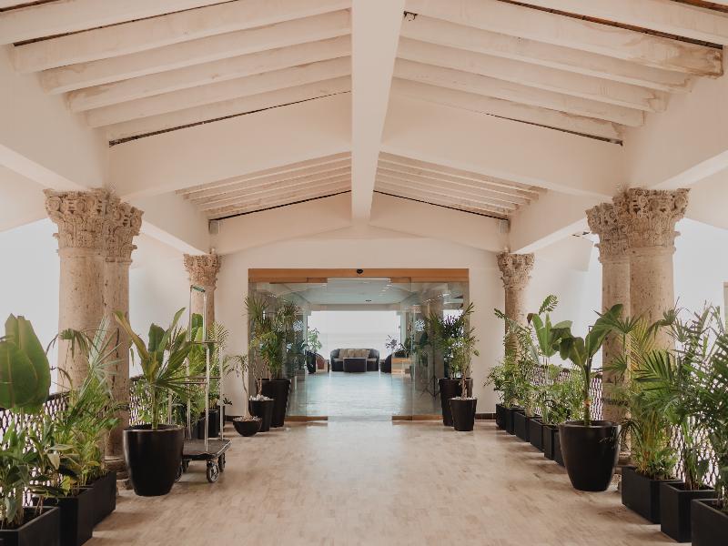 Costa Sur All Inclusive Resort image