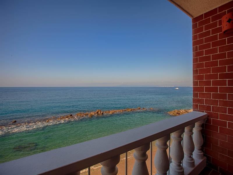 Costa Sur All Inclusive Resort image
