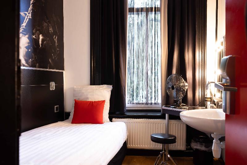Backstage Hotel image