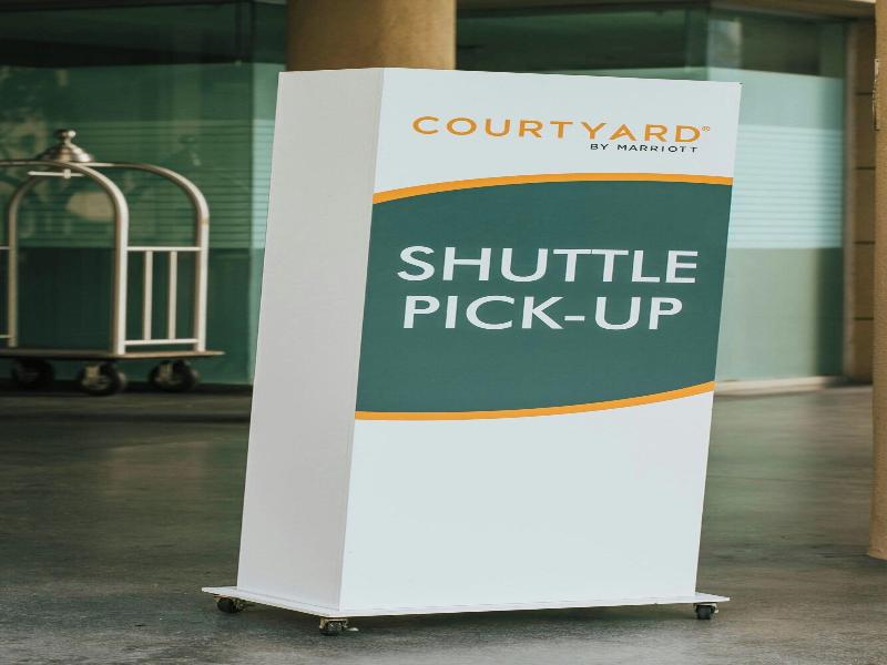 Courtyard Los Angeles Lax/Century Boulevard image