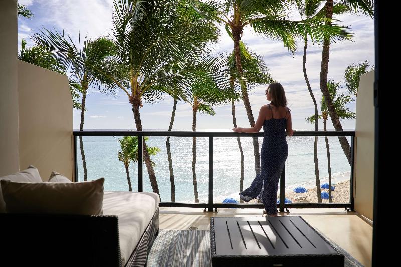 OUTRIGGER Waikiki Beach Resort