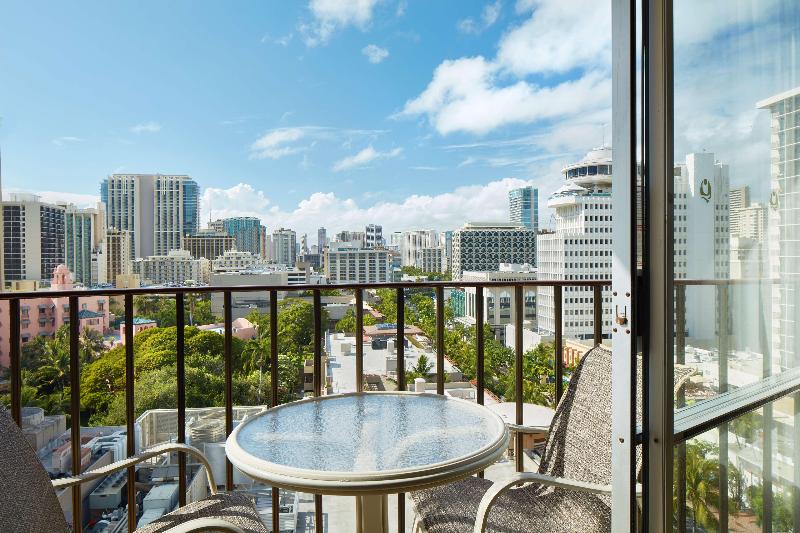 OUTRIGGER Waikiki Beach Resort