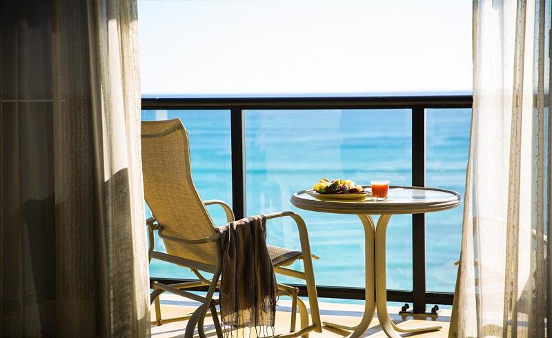 OUTRIGGER Waikiki Beach Resort