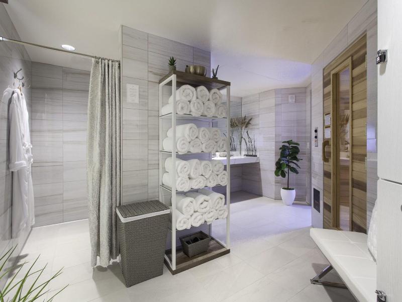 Legacy Resort Hotel & Spa image