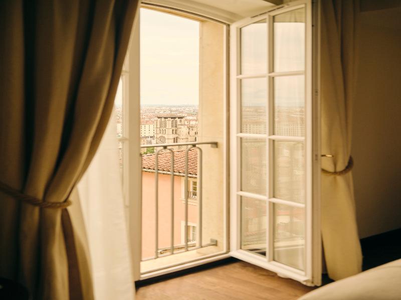 Villa Florentine image