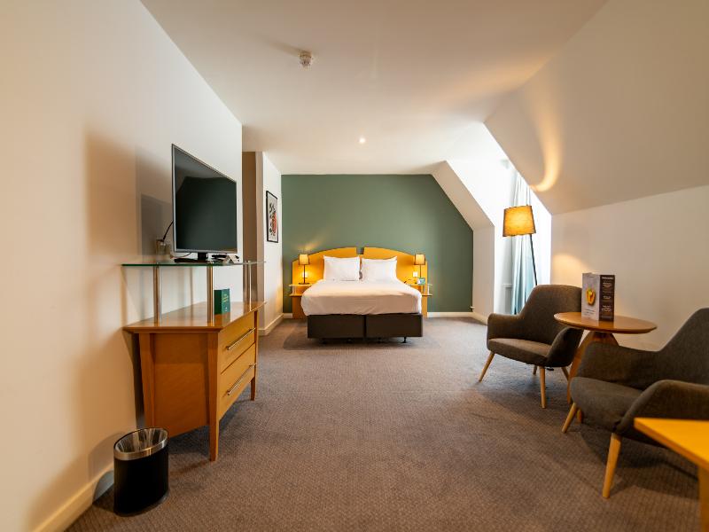 Holiday Inn Ashford North A20 image