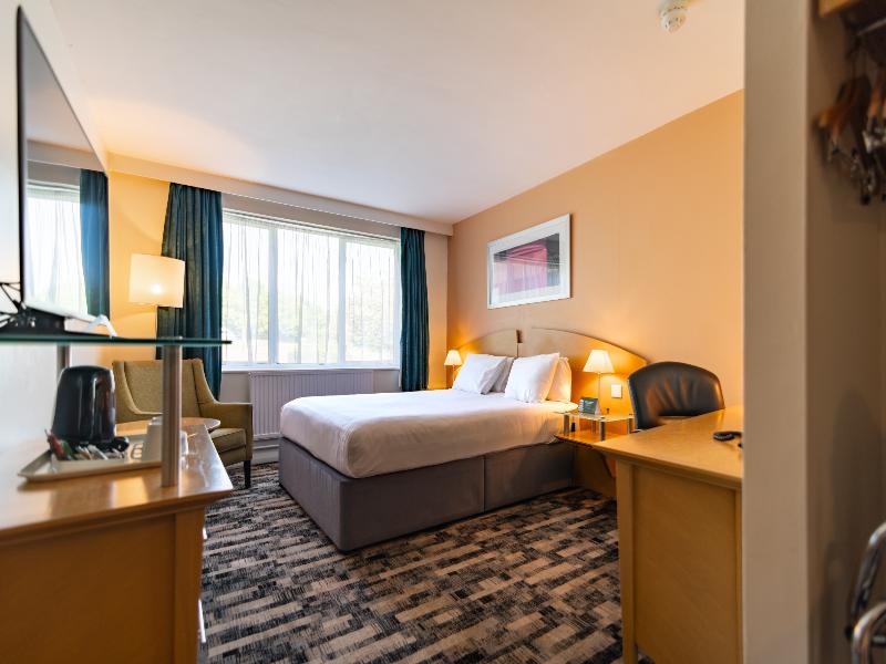 Holiday Inn Ashford North A20 image