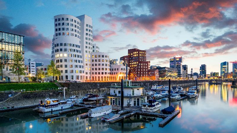 Holiday Inn Express Dusseldorf - City North image