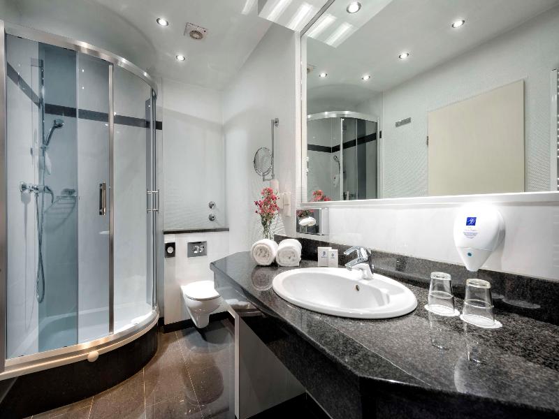 Best Western Hotel zur Post image