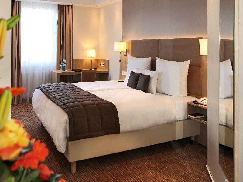 Best Western Hotel zur Post image