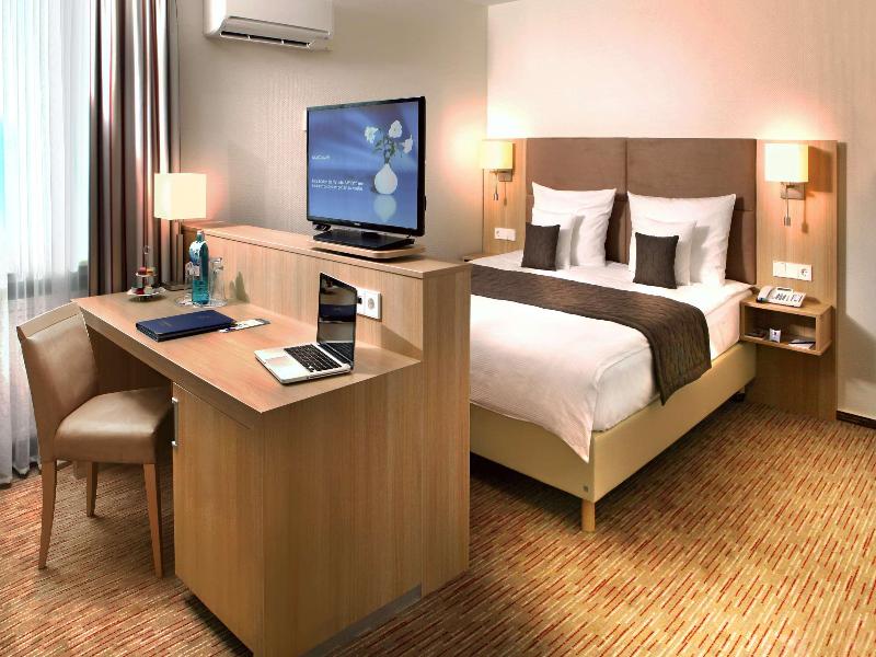 Best Western Hotel zur Post image