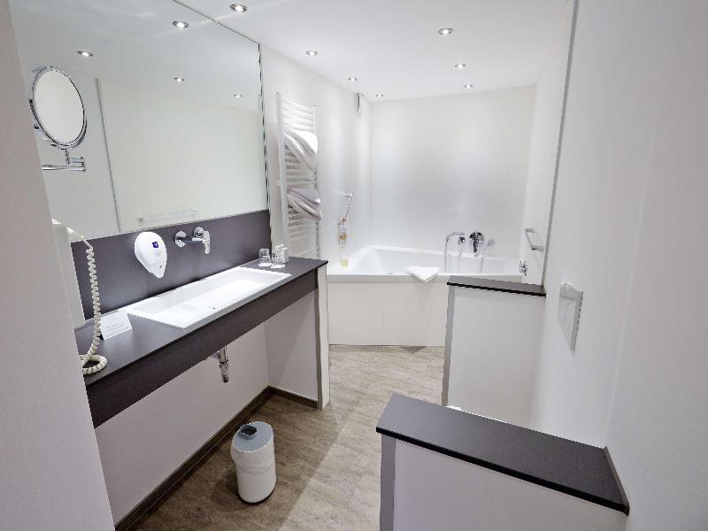 Best Western Hotel zur Post image