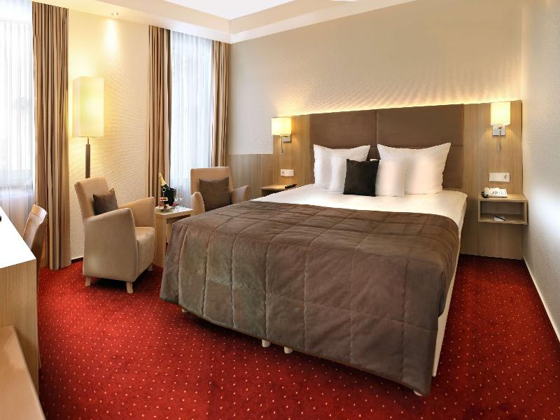 Best Western Hotel zur Post image