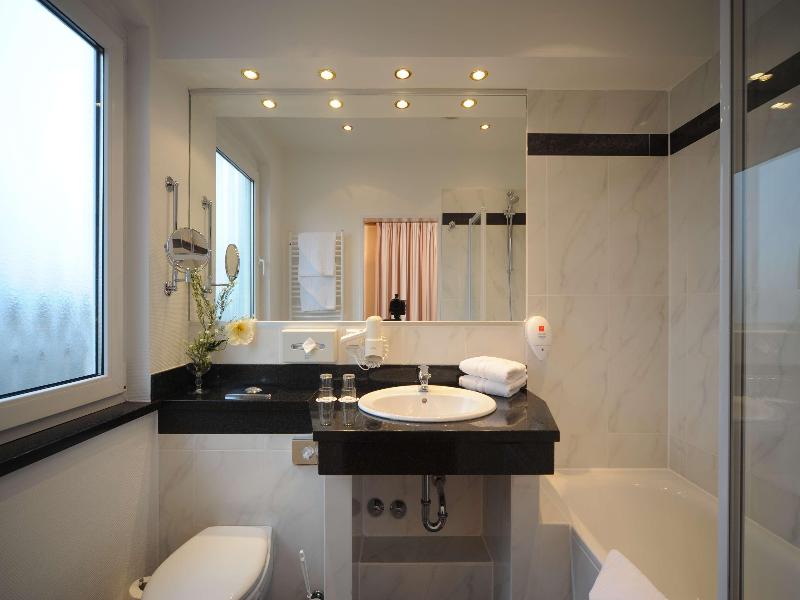 Best Western Hotel zur Post image