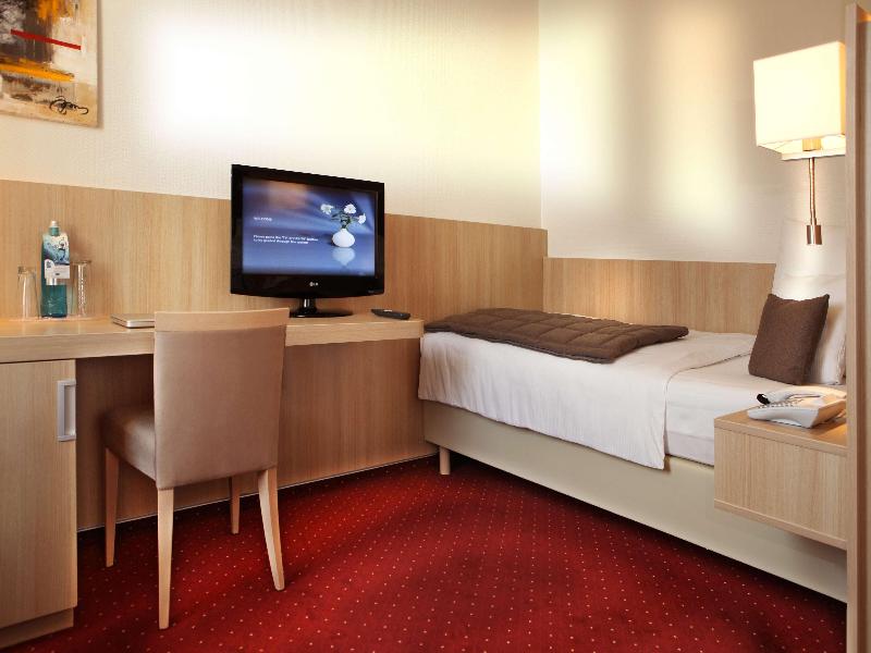 Best Western Hotel zur Post image