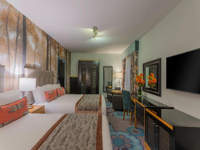 Crowne Plaza Dublin Airport image