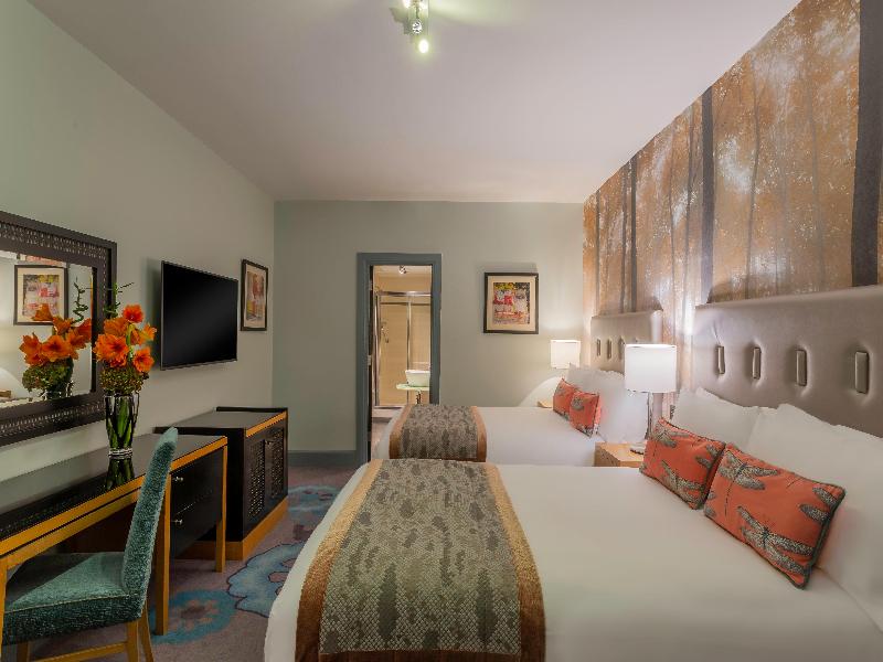 Crowne Plaza Dublin Airport image