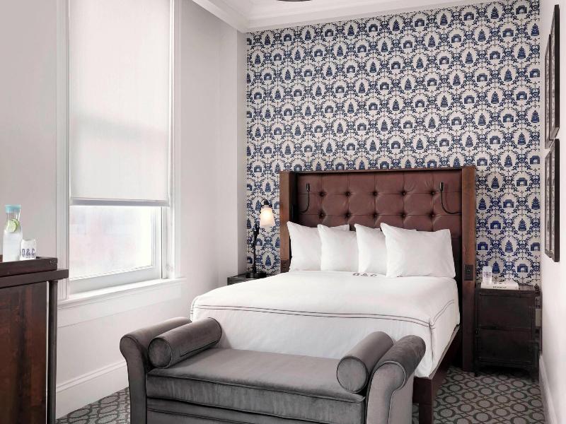 Q & C Hotel Bar, Autograph Collection image